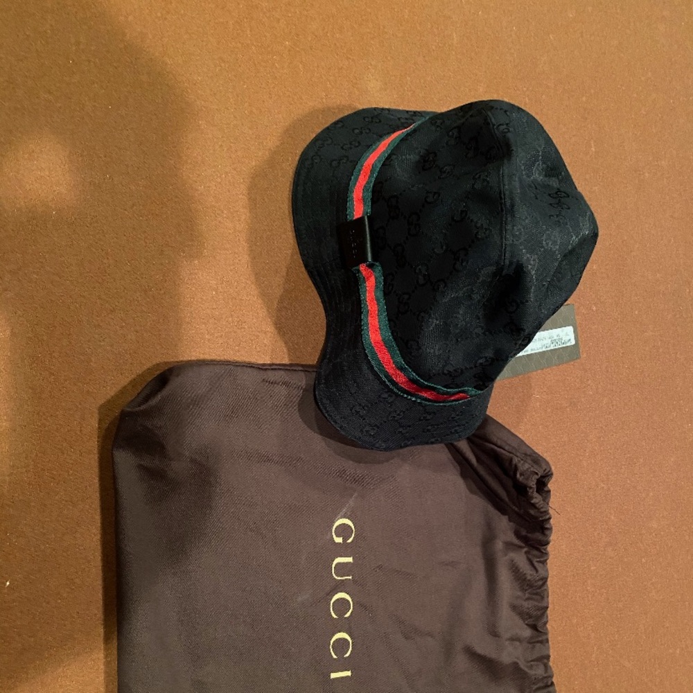 Gucci Bucket hat